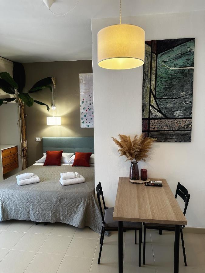 Eco Flat In Olbia Apartamento Exterior foto